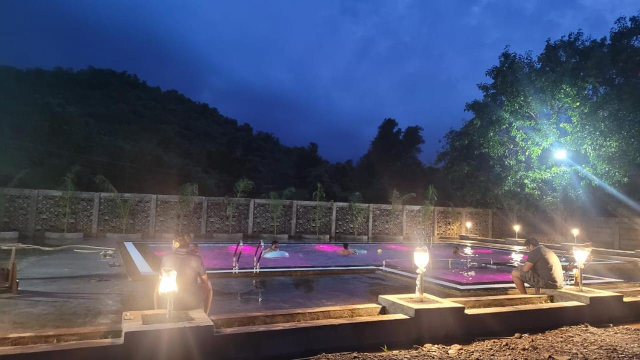 Silent Valley Resort Thane Bagian luar foto